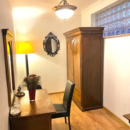 Arcul De Triumf Apartmanhotel 3*